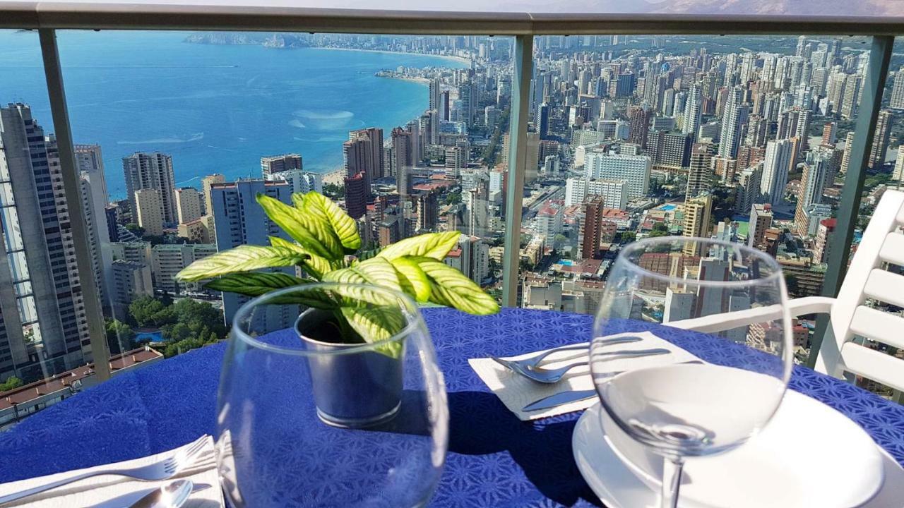 Highrise Apartment With Private Terrace & Sea Views - 34Th Floor Benidorm Exterior photo